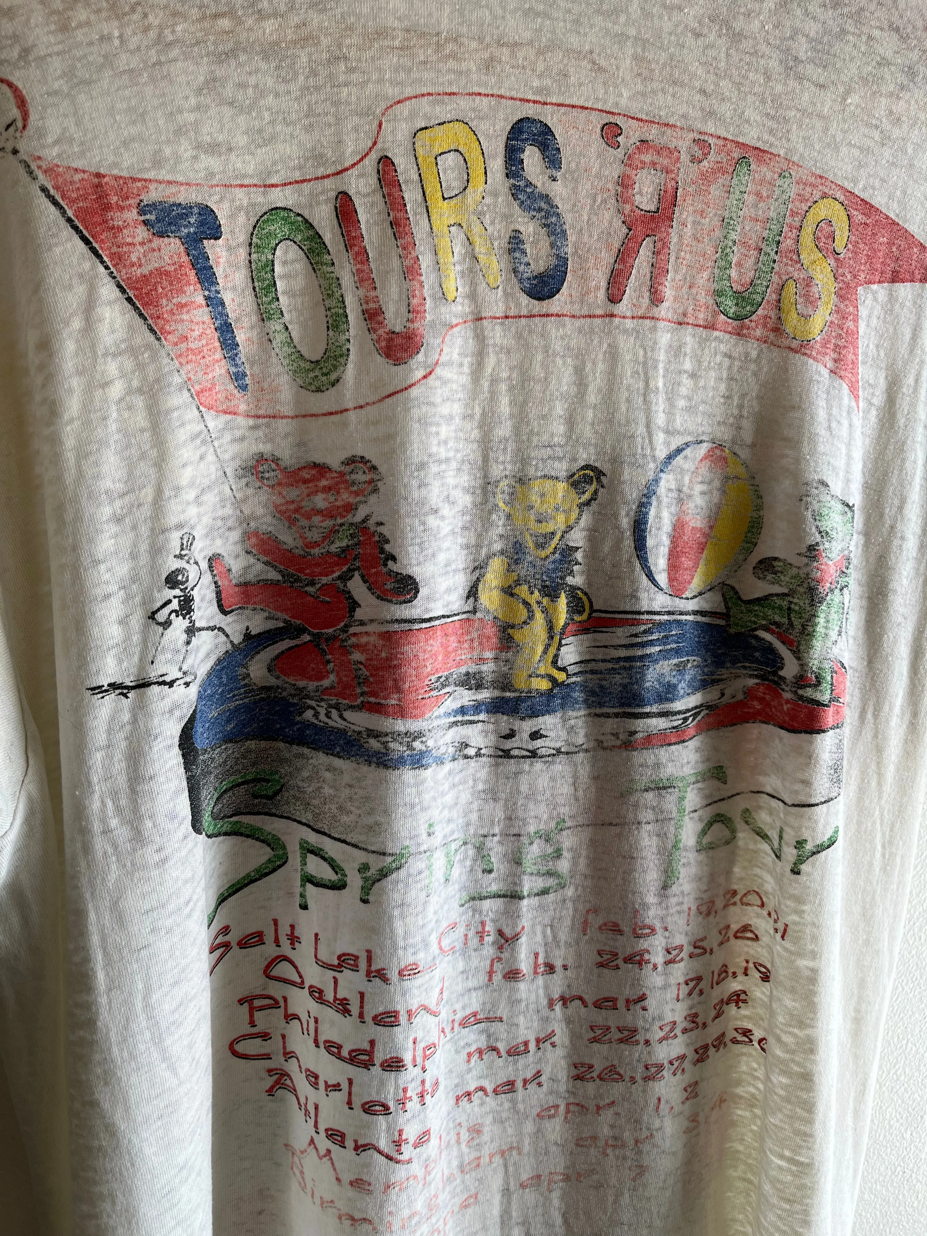 Authentic Vintage 1995 Grateful Dead Tours R Us Shirt
