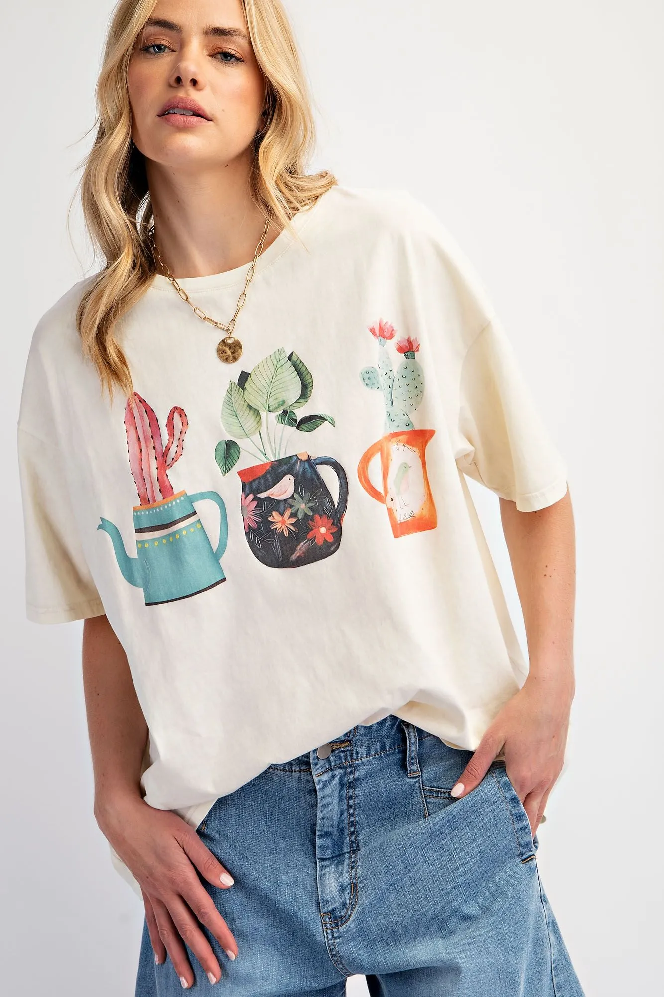 Easel Ecru T-Shirt With Graphic Cactus Planted In Tea Pots