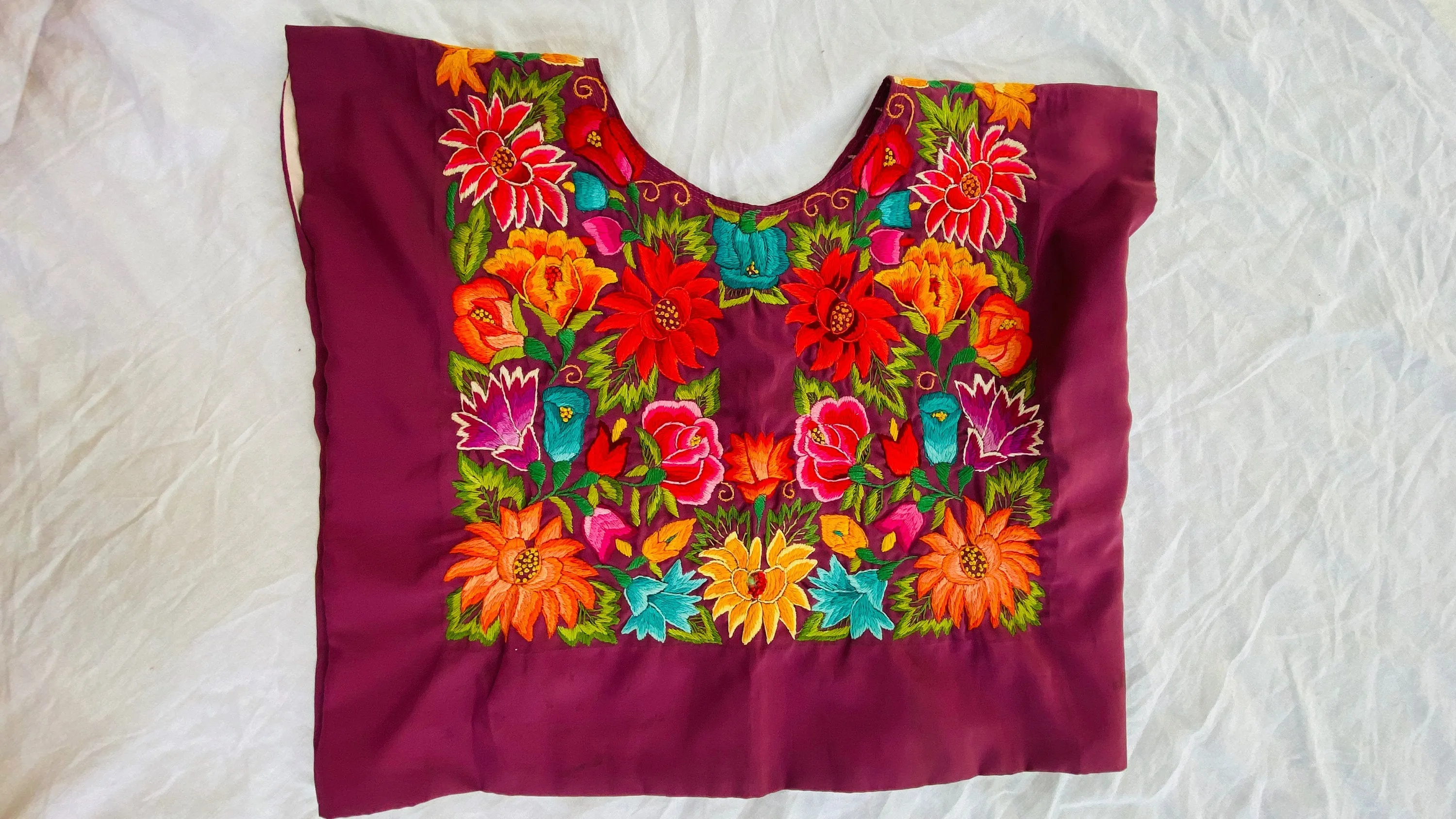 Hand Embroidered Tehuana Huipil aka Frida Kahlo Blouse. Oaxaca, Mexico. Vintage. Rare