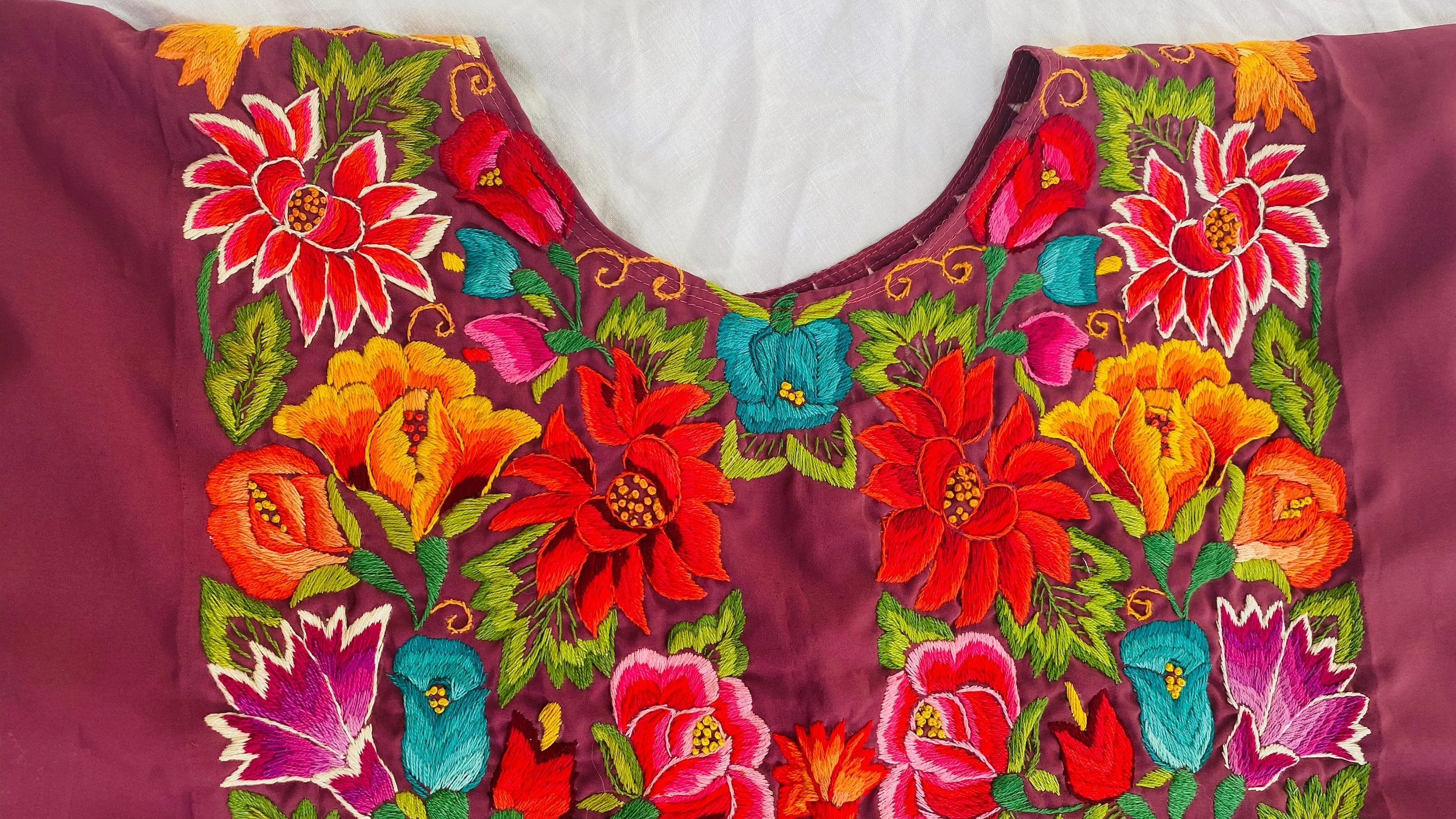 Hand Embroidered Tehuana Huipil aka Frida Kahlo Blouse. Oaxaca, Mexico. Vintage. Rare