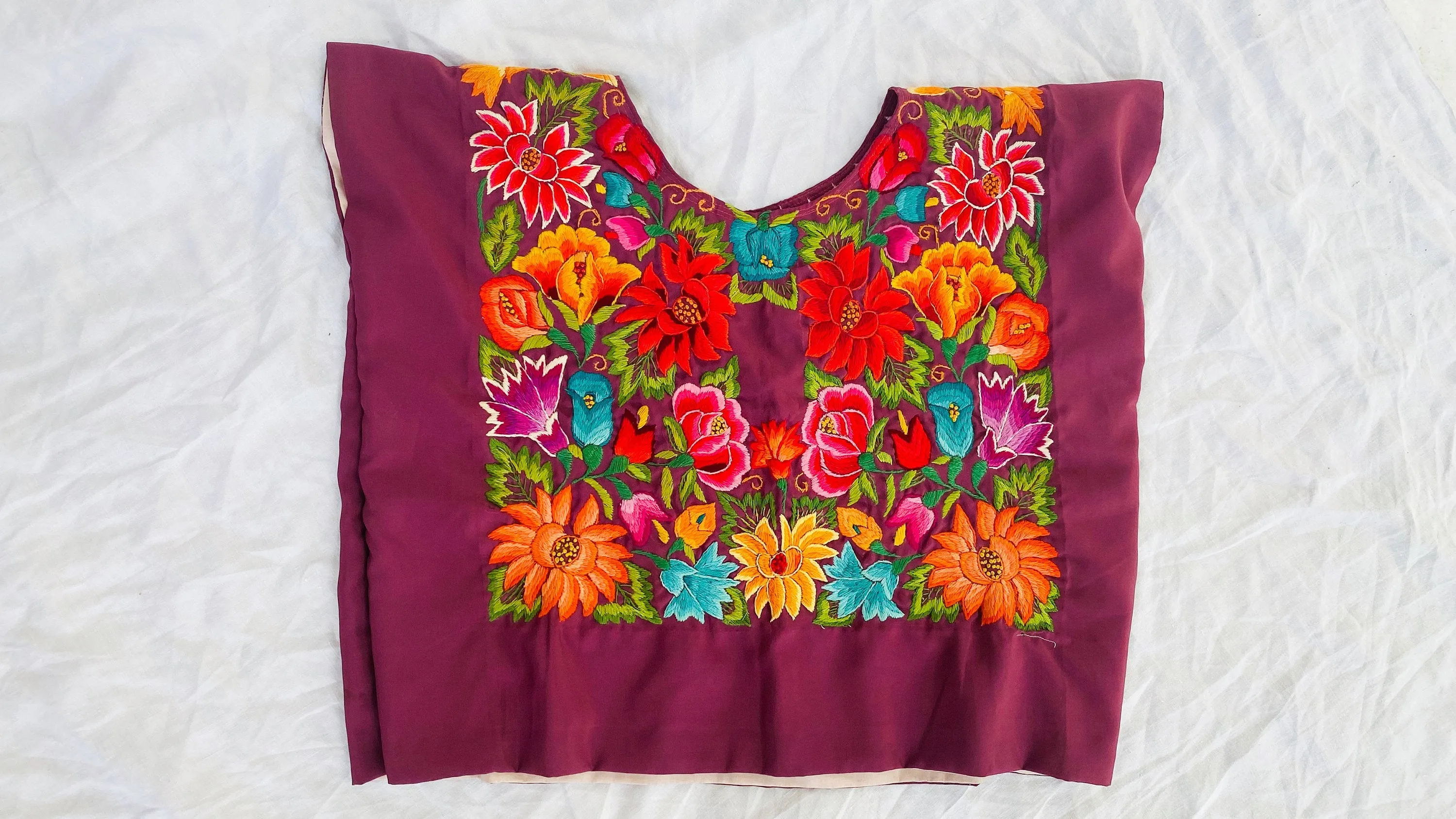 Hand Embroidered Tehuana Huipil aka Frida Kahlo Blouse. Oaxaca, Mexico. Vintage. Rare