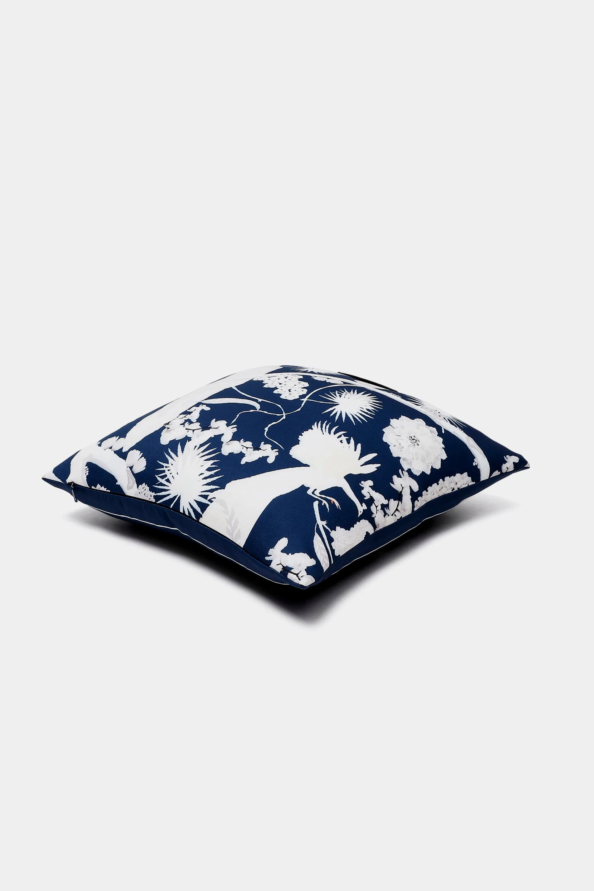 Izu Juno Cushion - Small