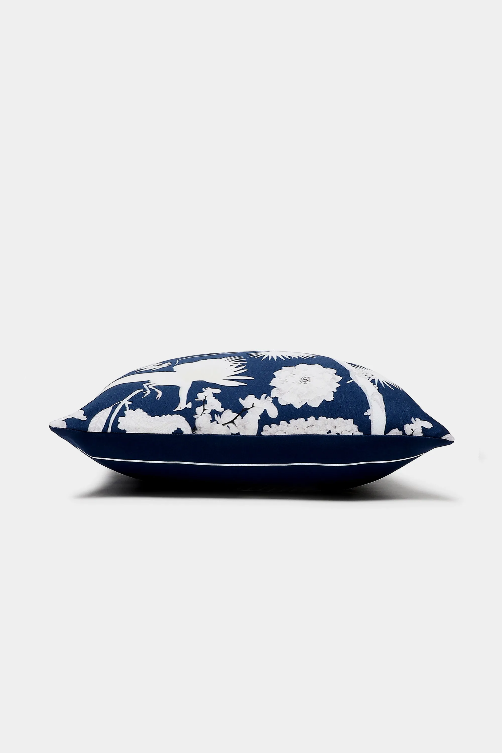 Izu Juno Cushion - Small