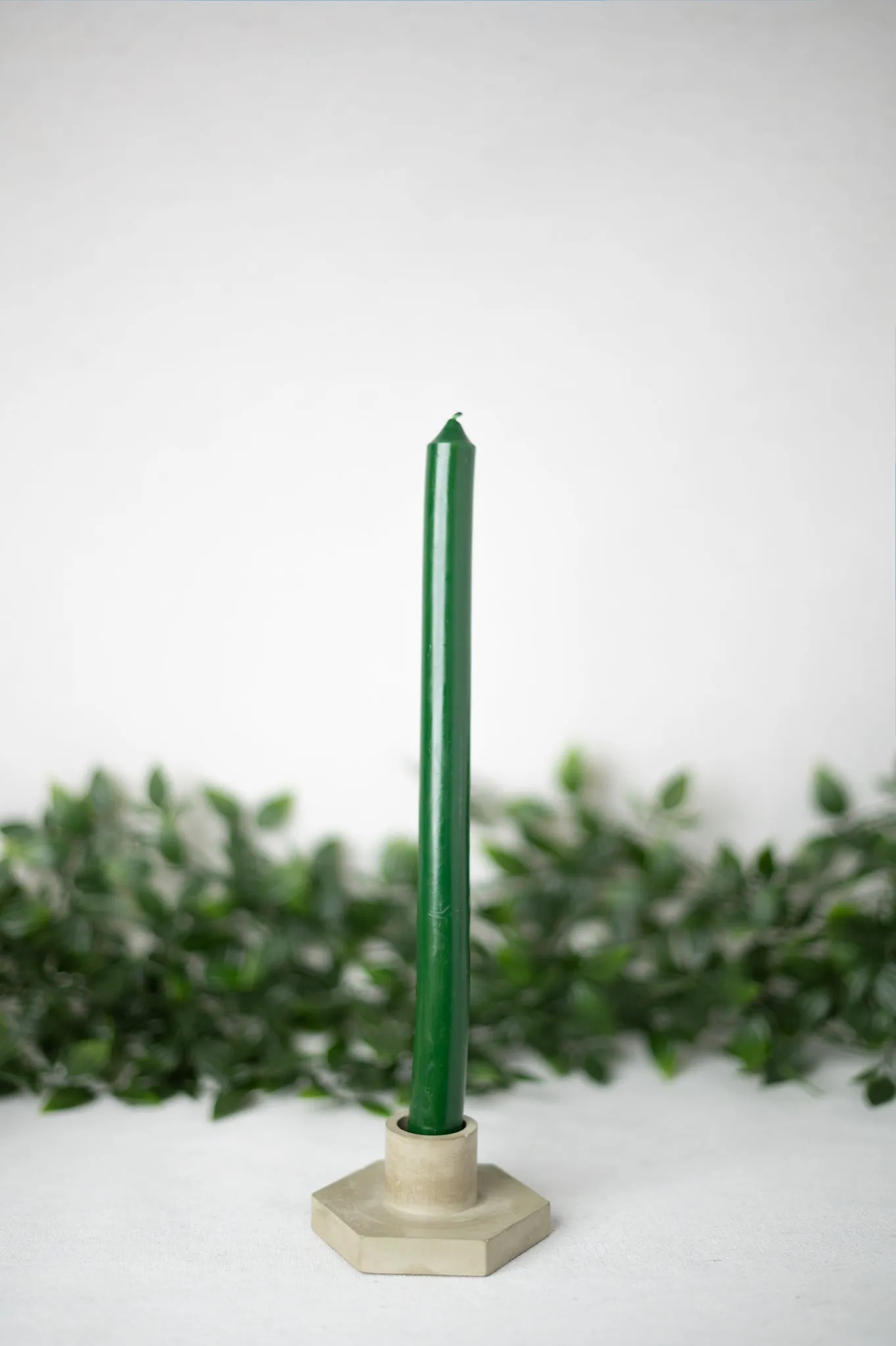 "Honeycomb" Concrete Pillar Holder