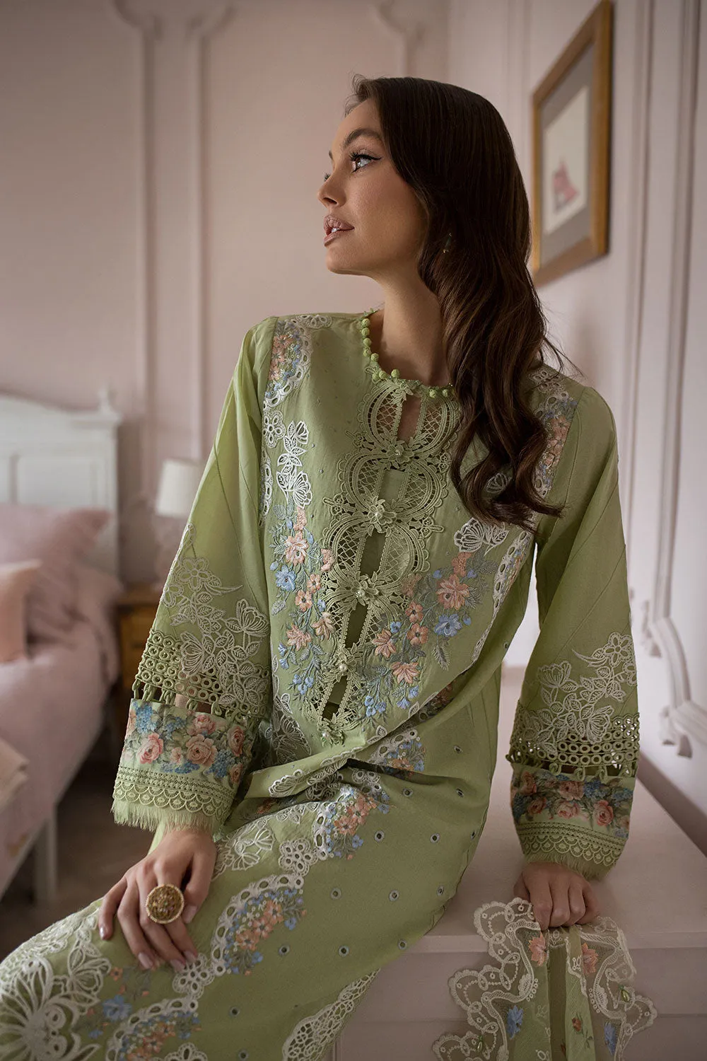 Sobia Nazir Luxury Lawn Collection 2024 – Design 4A