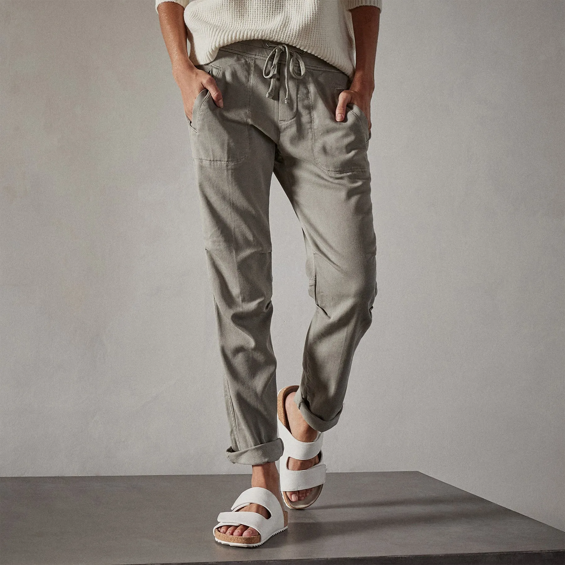 Soft Drape Pant - Concrete Pigment