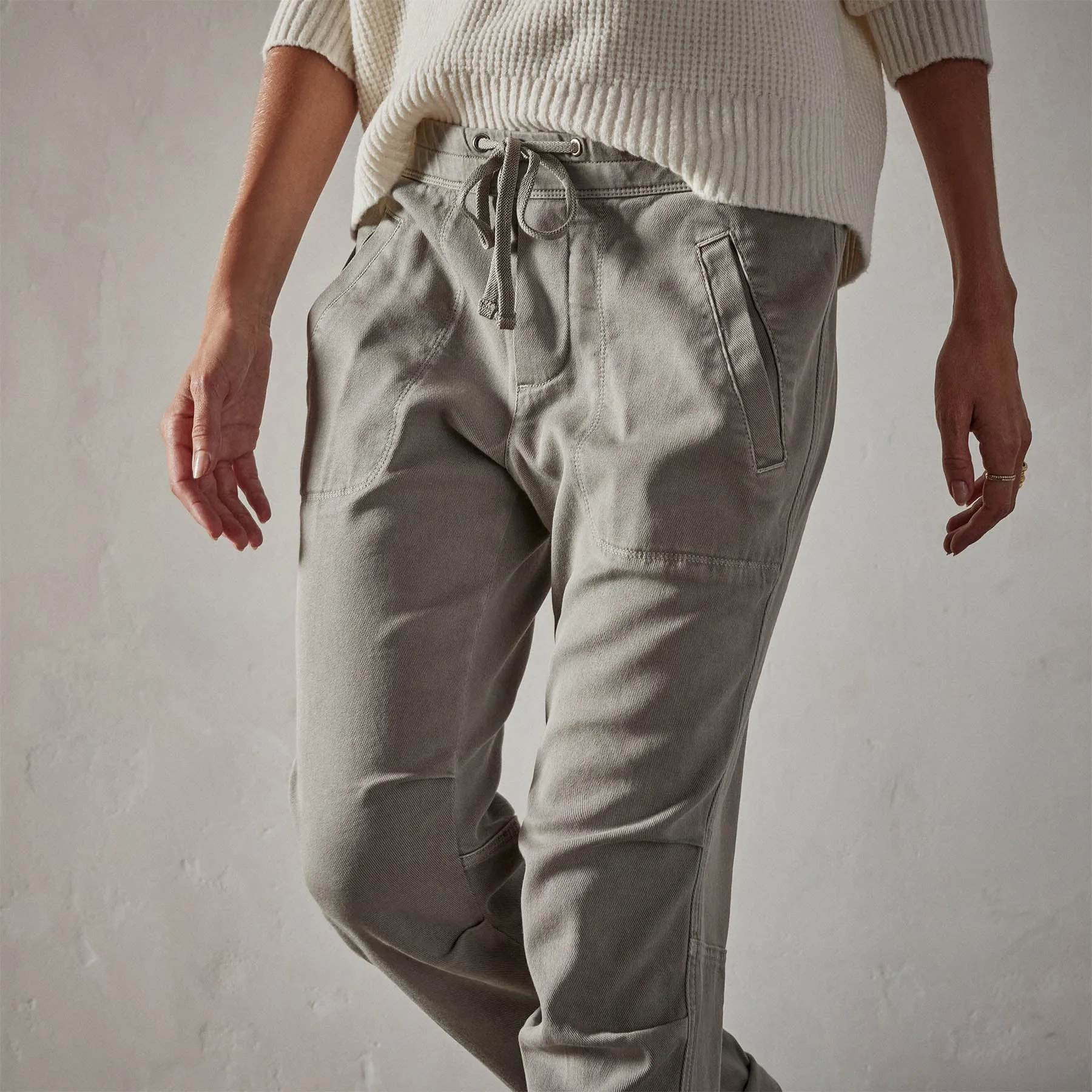 Soft Drape Pant - Concrete Pigment