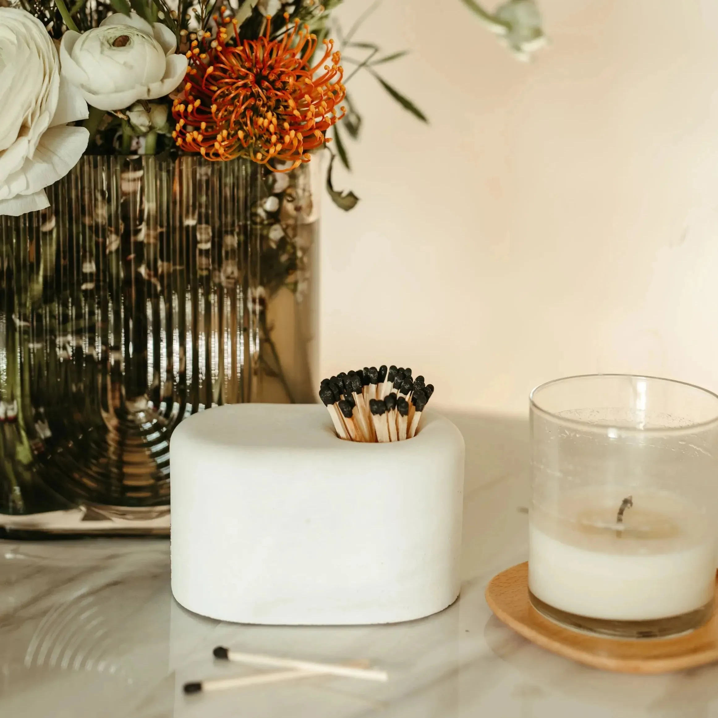 White Streamliner Match Holder with Black Matches